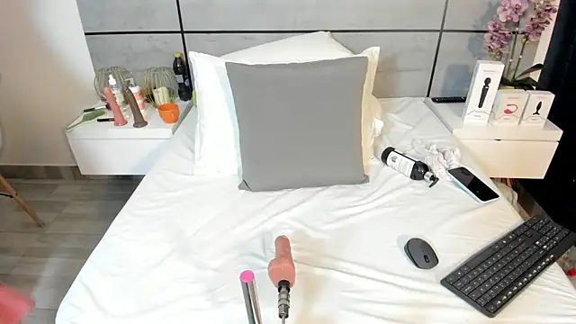 EmmaSmith2 live sex cam