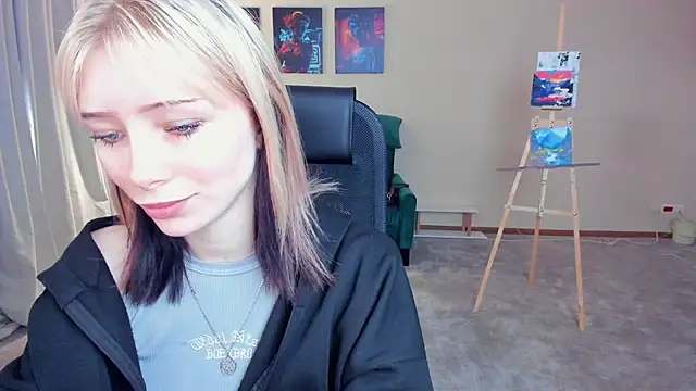 AuraMcvea live sex cam