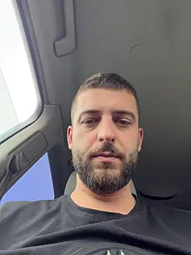 Pablo_Hornyguy95's cam snapshot