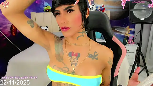 Nella_Dolls live sex cam