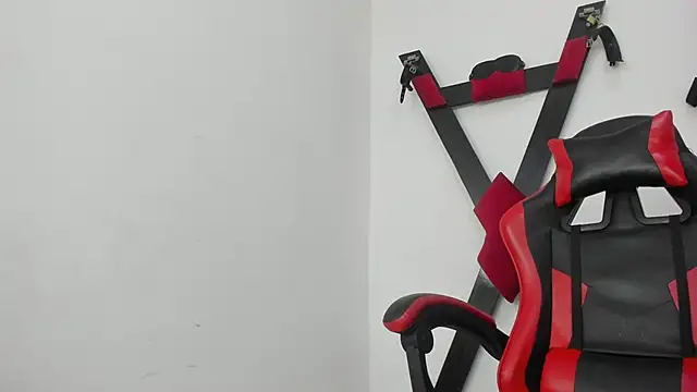 RoughSex_and_BDSM's cam snapshot