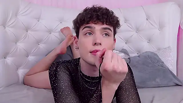 RobbyCharming live sex cam