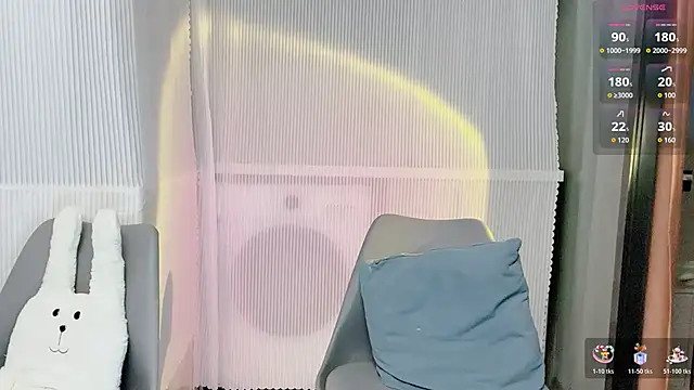 Evelyn-168's cam snapshot