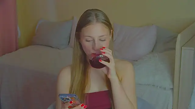 BritneyCruze live sex cam