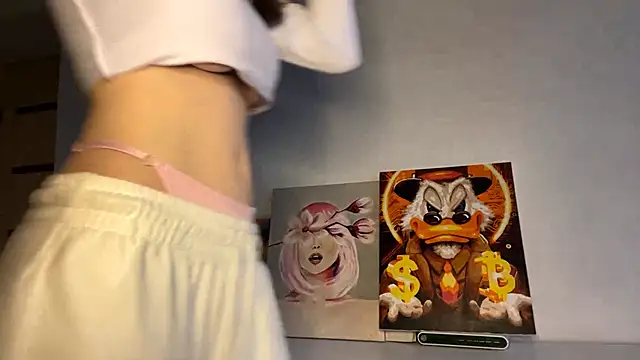 CindaWinn's cam snapshot