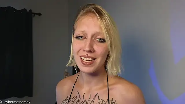 Martha_Hoffman live sex cam