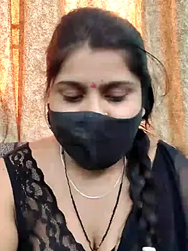 Hotty-simran's cam snapshot