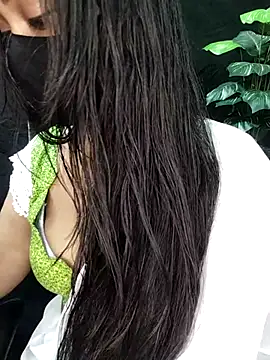 Idhika-Paul live sex cam