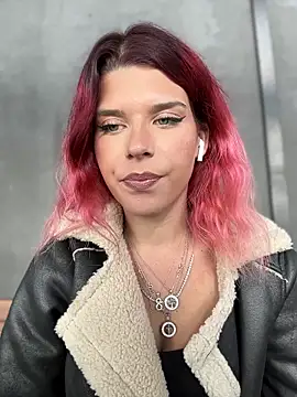 RiriRoseey live sex cam