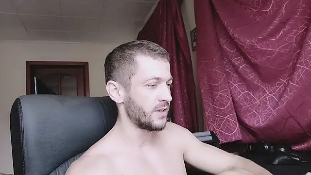 333Alone_in_theDark777's cam snapshot