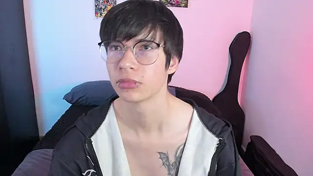 Adventure_twinks live sex cam