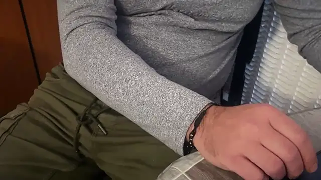 TigerOne19 live sex cam