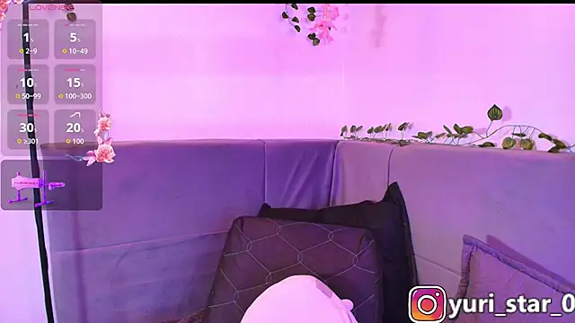 Yuri_Stars live sex cam
