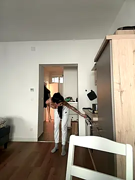 LaraVegas_'s cam snapshot