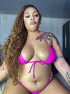 Iam-Sharifa's cam snapshot