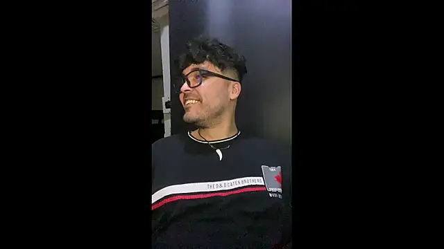 Freakydrag's cam snapshot