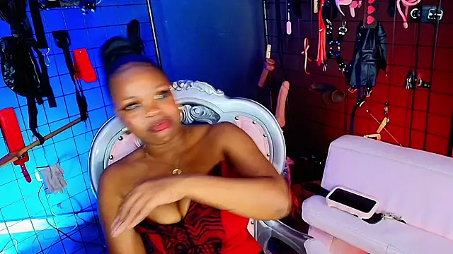 MrEbonybdsm live sex cam