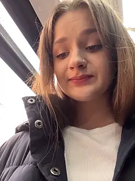 KittyQueeny live sex cam