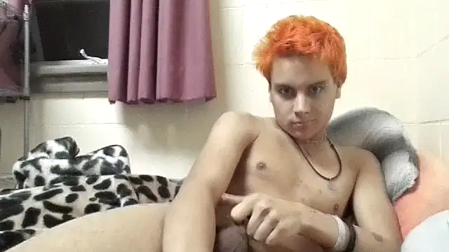 ultrasky220 live sex cam