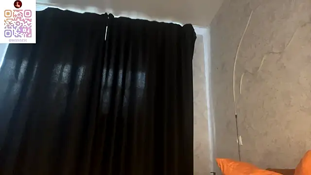 UdeleBarns live sex cam