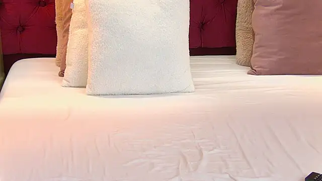 IrisMonn live sex cam