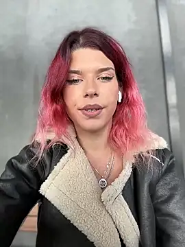 RiriRoseey live sex cam