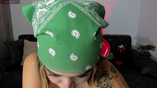 zoee_jackson live sex cam