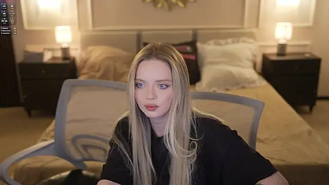 Cassy-Celestial_ live sex cam