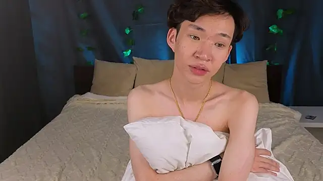 islendtakumi live sex cam