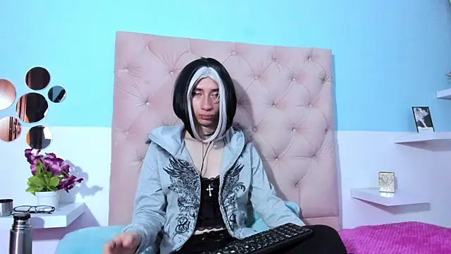 Charlothe_7 live sex cam