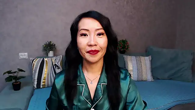 LiaPak's cam snapshot