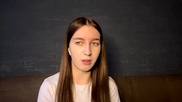 CindaWinn's cam snapshot