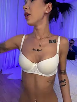 XEye_CandyX's cam snapshot