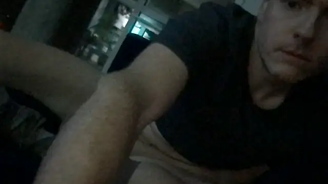 Gingerbushguy's cam snapshot