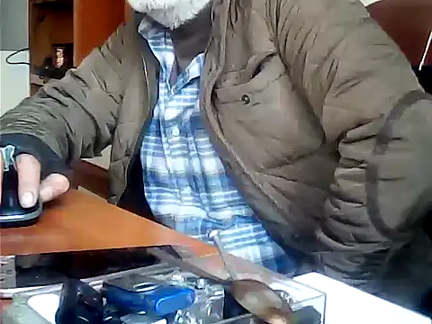 zormen355's cam snapshot