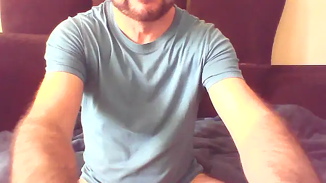 Uomo7744's cam snapshot