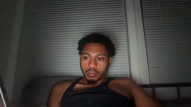 Yungandhungd live sex cam