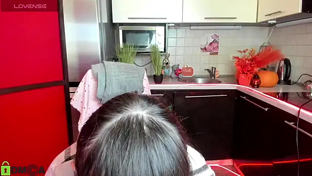 TayanaJons live sex cam