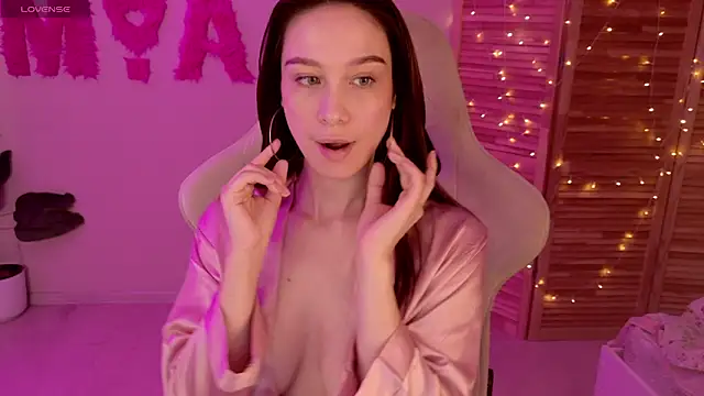 Miss_Mia_Murr live sex cam