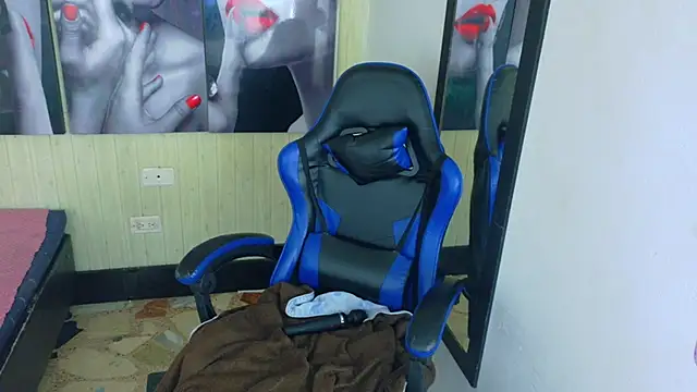 _Emmaa_Harper live sex cam