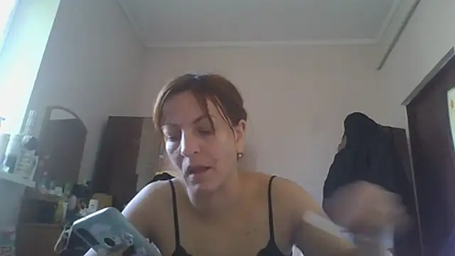 ShawnaAdams live sex cam