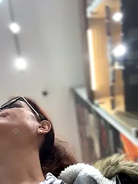 NataKitten live sex cam