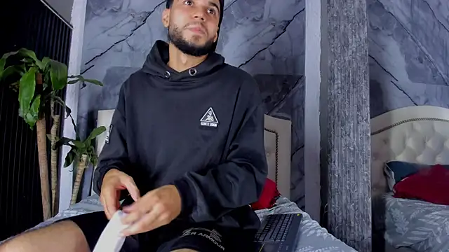 Bry_Dalton live sex cam