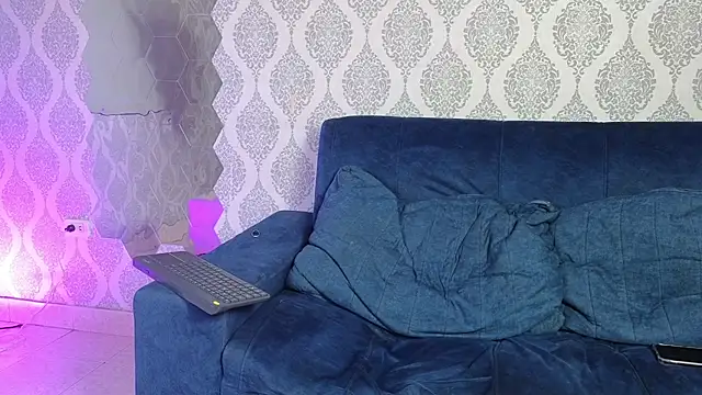 Boy_savoy live sex cam