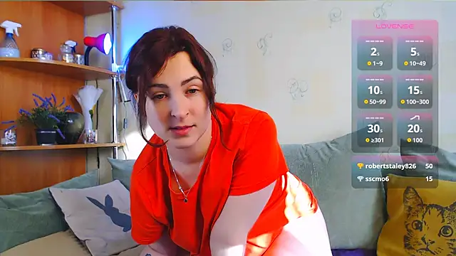 Caroline1995 live sex cam