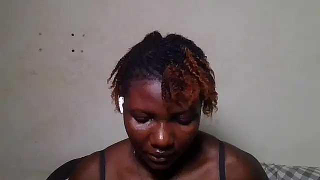 Ebony_dolcy's cam snapshot