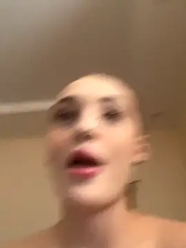 EmersonBennett's cam snapshot