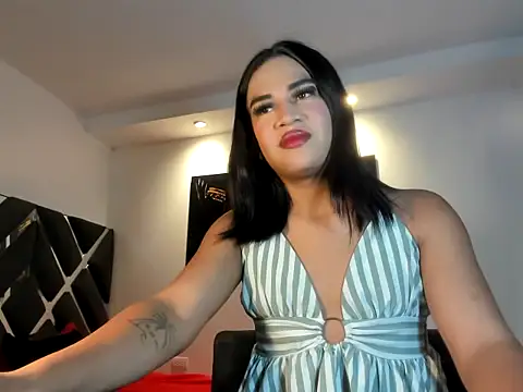 Wednesholestarr live sex cam