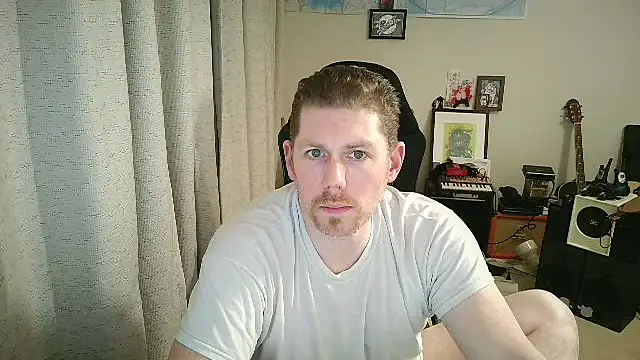 God_Of_ThundeRR live sex cam