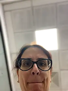 NataKitten live sex cam